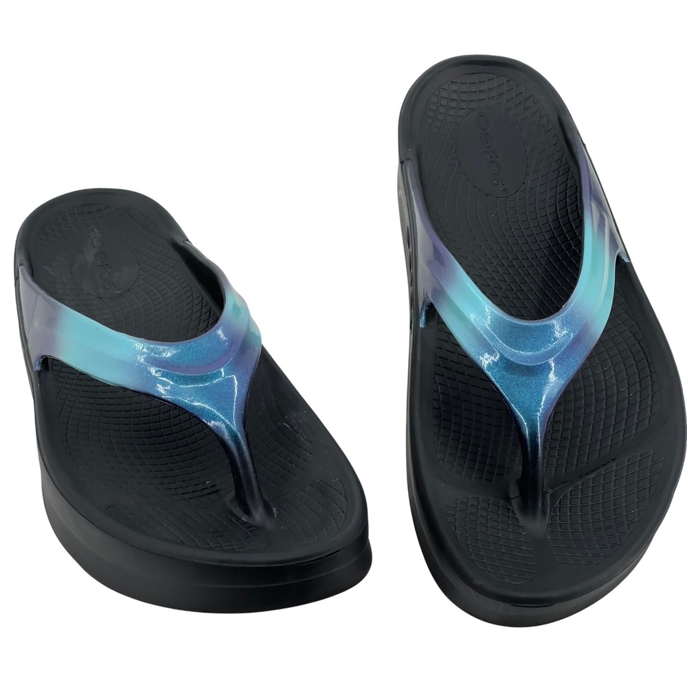 OOFOS Women's 9 size 40 Sandals OOlala Luxe Platform Flip Flop Iridescent Ombre